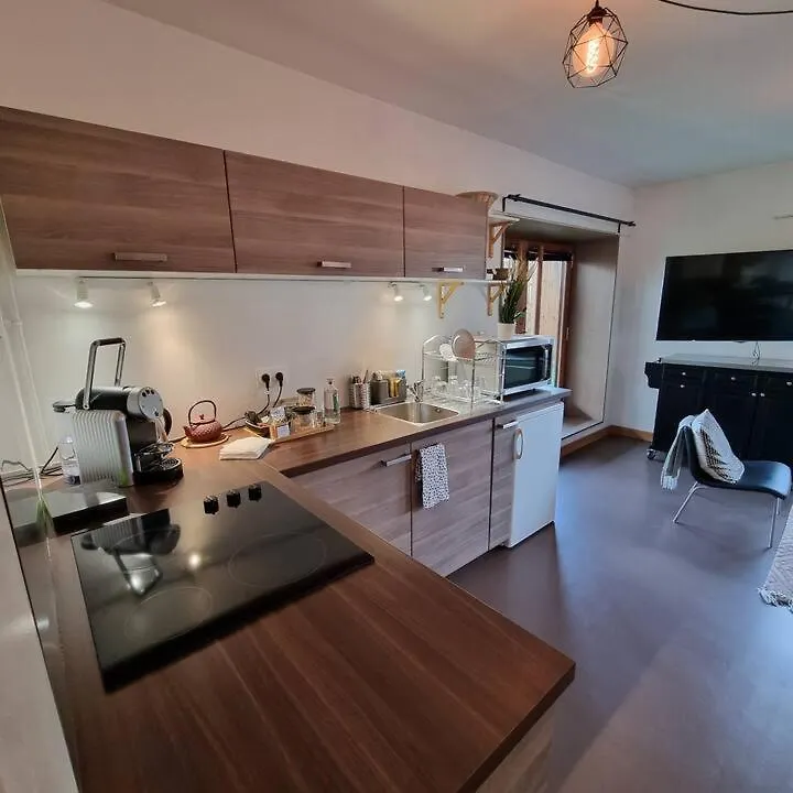 Hostel Auberge De Jeunesse Hi Paris Yves Robert France