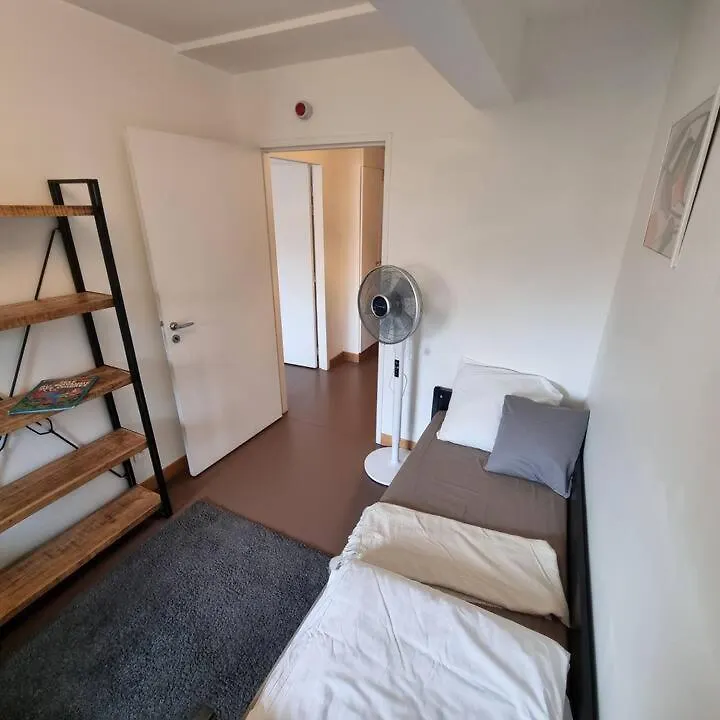 Hostel Auberge De Jeunesse Hi Paris Yves Robert