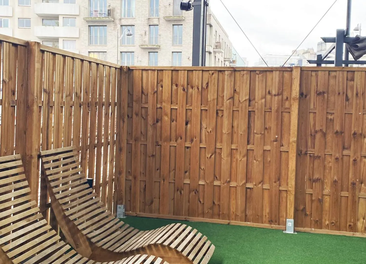 Auberge De Jeunesse Hi Paris Yves Robert 0*,  צרפת